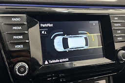 musta Skoda Superb 2016 kuva 31.