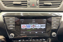 ruskea (beige) Skoda Superb 2016 kuva 11.