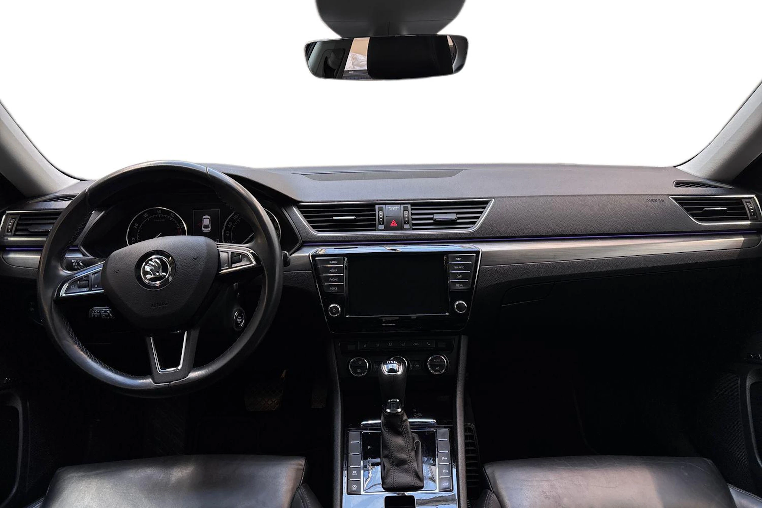 sininen Skoda Superb 2016 kuva 9.