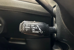 sininen Skoda Superb 2016 kuva 26.