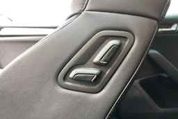 sininen Skoda Superb 2016 kuva 30.