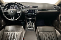 ruskea (beige) Skoda Superb 2016 kuva 9.