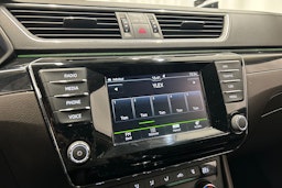 ruskea (beige) Skoda Superb 2016 kuva 23.