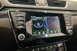 ruskea (beige) Skoda Superb 2016 kuva 24.