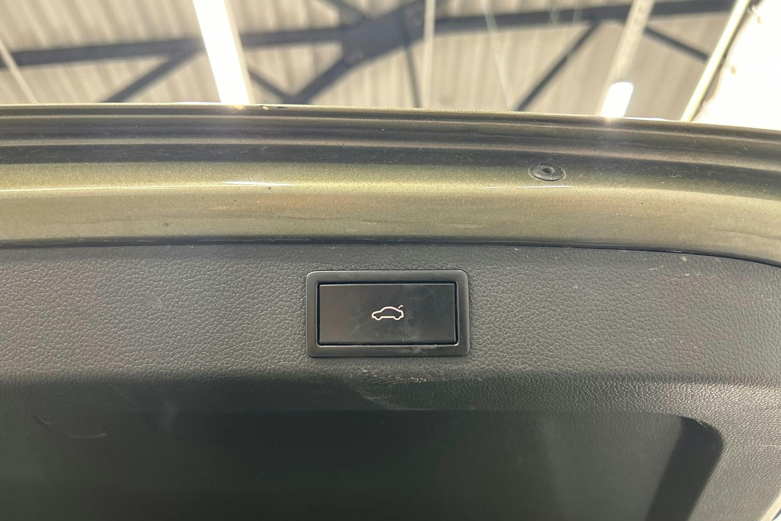 ruskea (beige) Skoda Superb 2016 kuva 31.