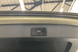 ruskea (beige) Skoda Superb 2016 kuva 31.