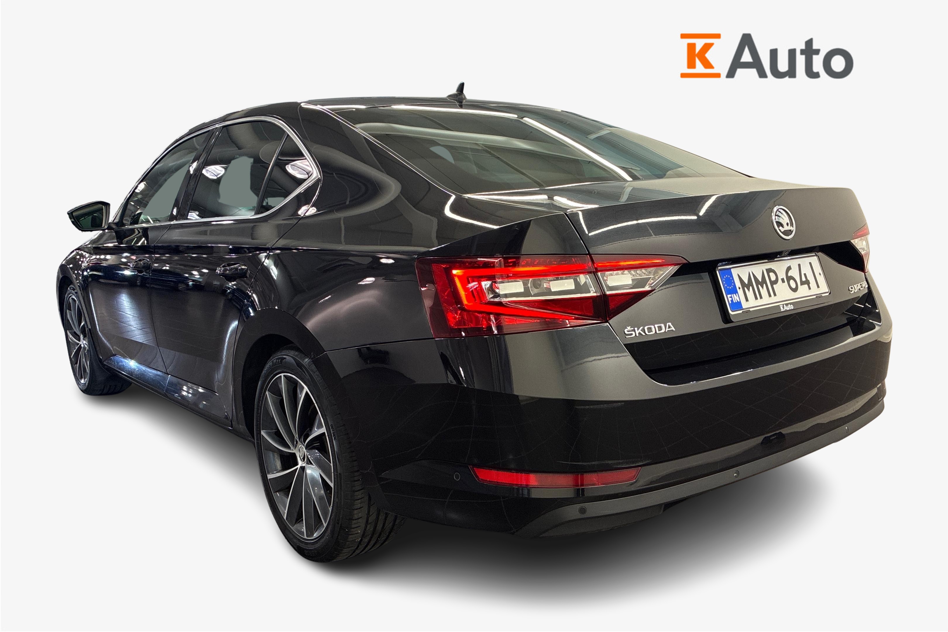 Skoda Superb 1,4 TSI ACT L&K DSG Autom. 2016, kuva 2/22