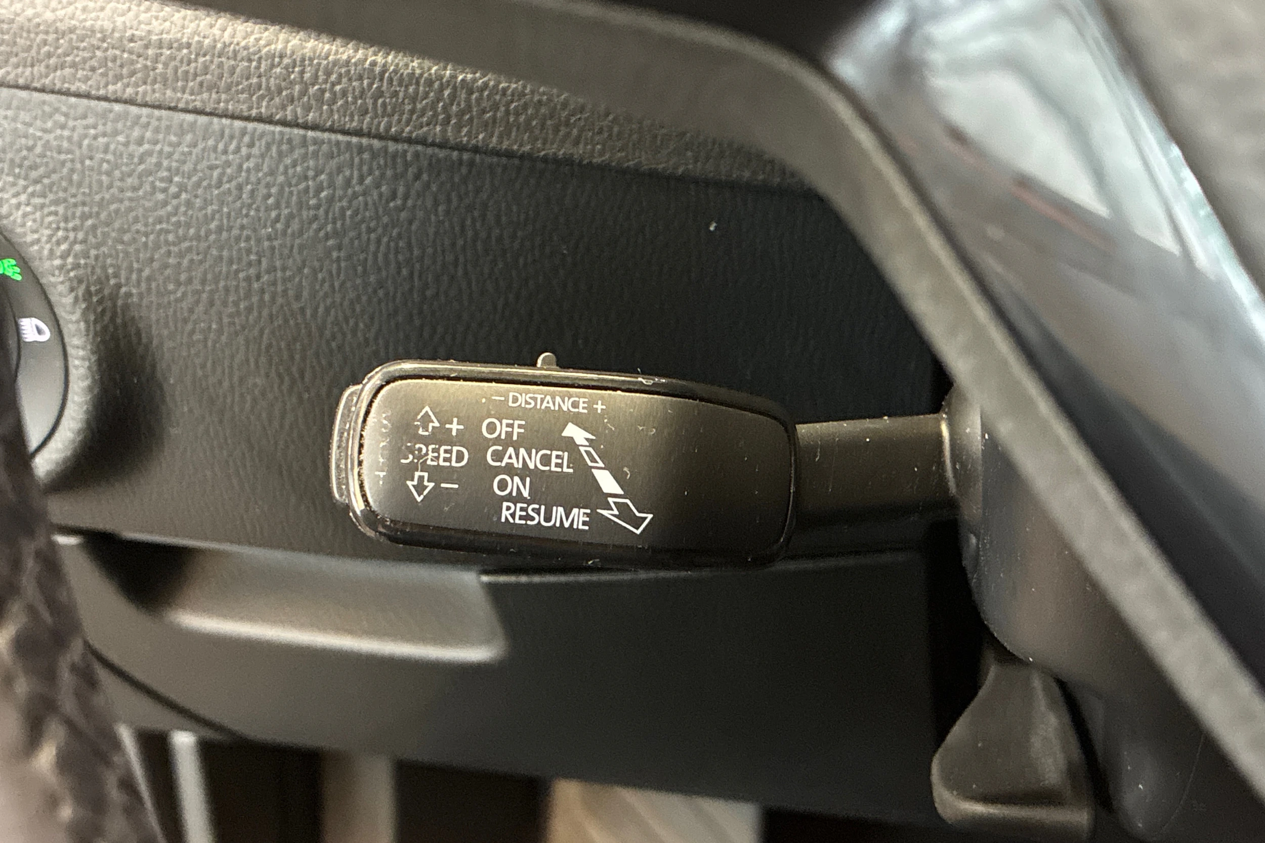 musta Skoda Superb 2016 kuva 16.