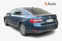 sininen Skoda Superb 2016 kuva 2.