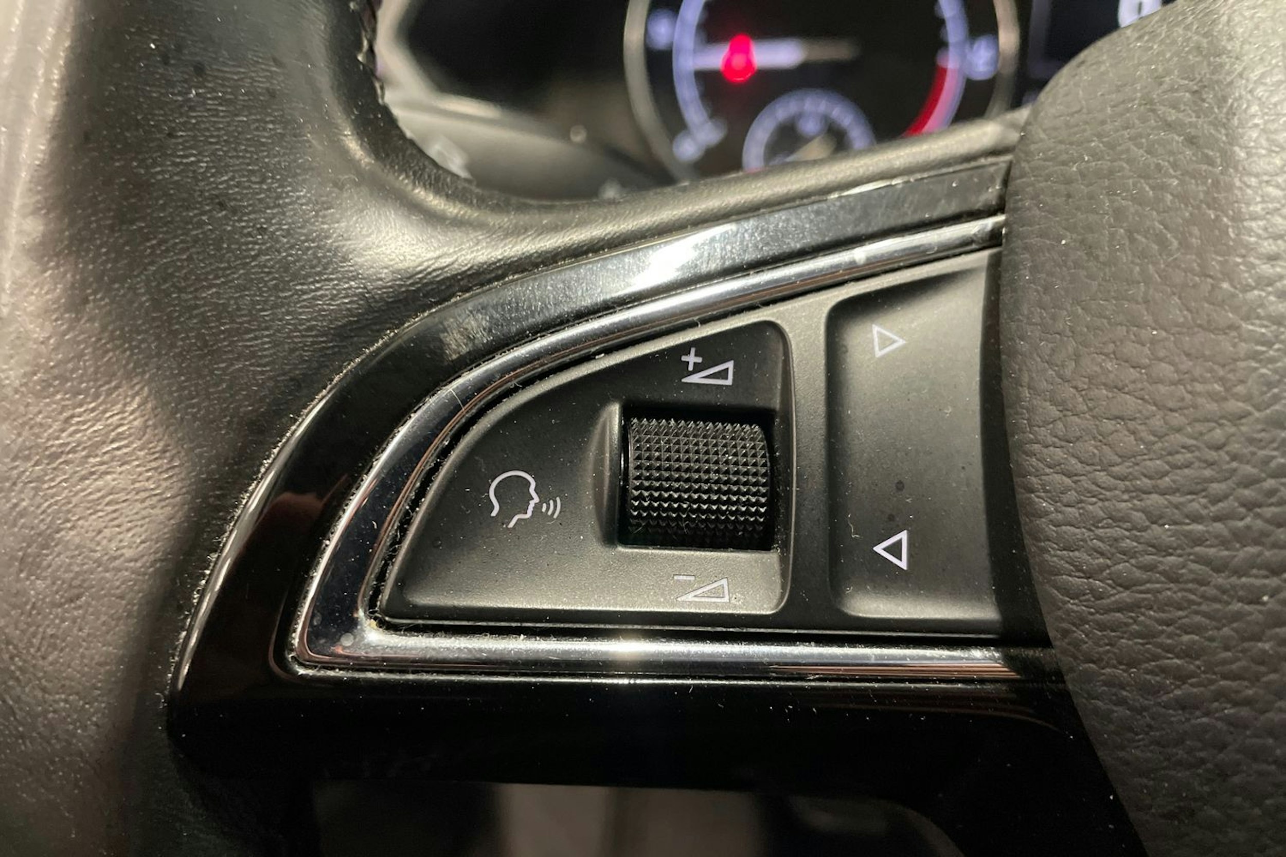 sininen Skoda Superb 2017 kuva 17.