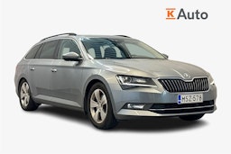 harmaa Skoda Superb 2016 kuva 1.
