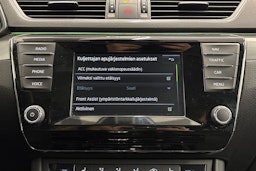 harmaa Skoda Superb 2016 kuva 25.