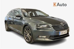 harmaa Skoda Superb 2016 kuva 1.