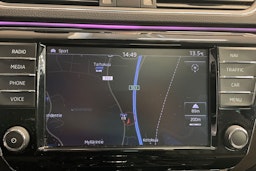 harmaa Skoda Superb 2016 kuva 17.