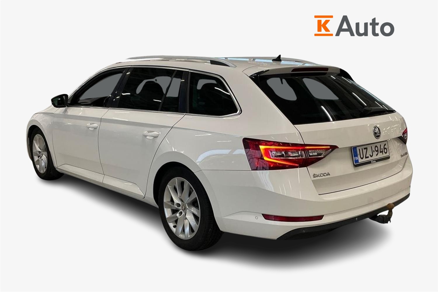 Skoda Superb 2017, bild 2/33