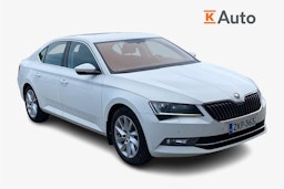Valkoinen Skoda Superb 2016 kuva 1.