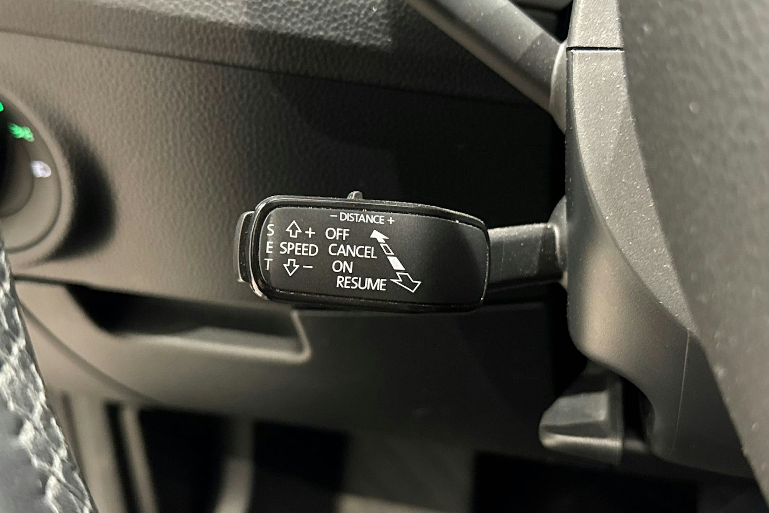 musta Skoda Superb 2016 kuva 18.