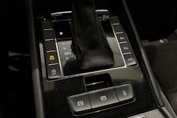 musta Skoda Superb 2016 kuva 20.