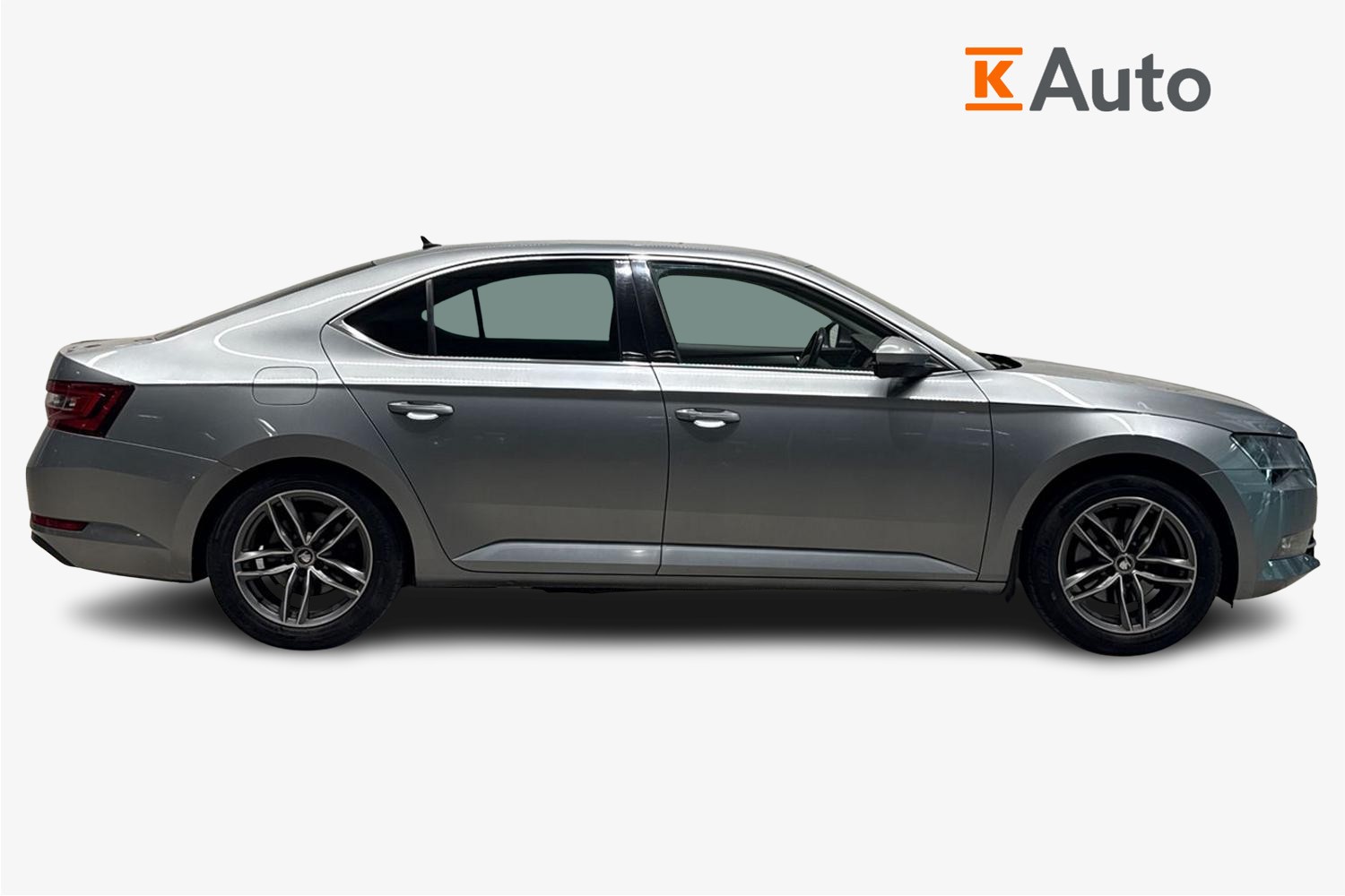 Skoda Superb 2017, kuva 5/22