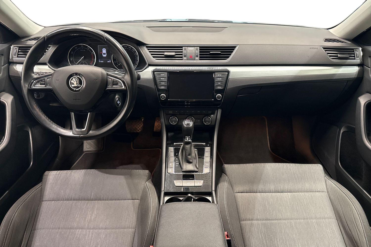 Skoda Superb 2017, kuva 7/22