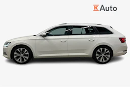 valkoinen Skoda Superb 2017 kuva 7.