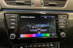 musta Skoda Superb 2017 kuva 29.