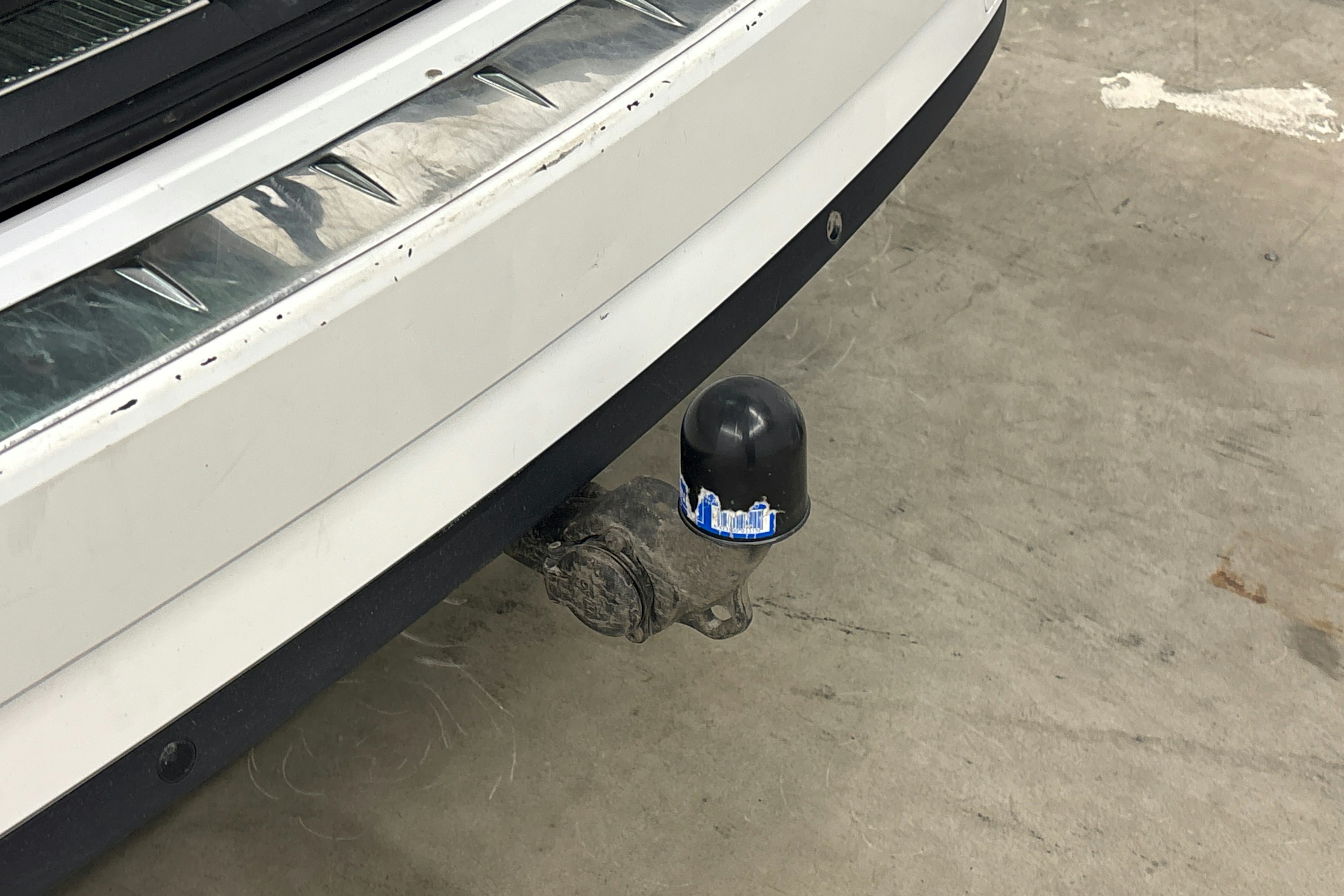 valkoinen Skoda Superb 2017 kuva 39.