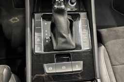 ruskea (beige) Skoda Superb 2017 kuva 17.