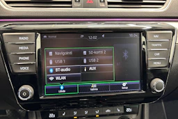 ruskea (beige) Skoda Superb 2017 kuva 21.
