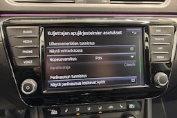 ruskea (beige) Skoda Superb 2017 kuva 26.
