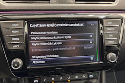 ruskea (beige) Skoda Superb 2017 kuva 27.