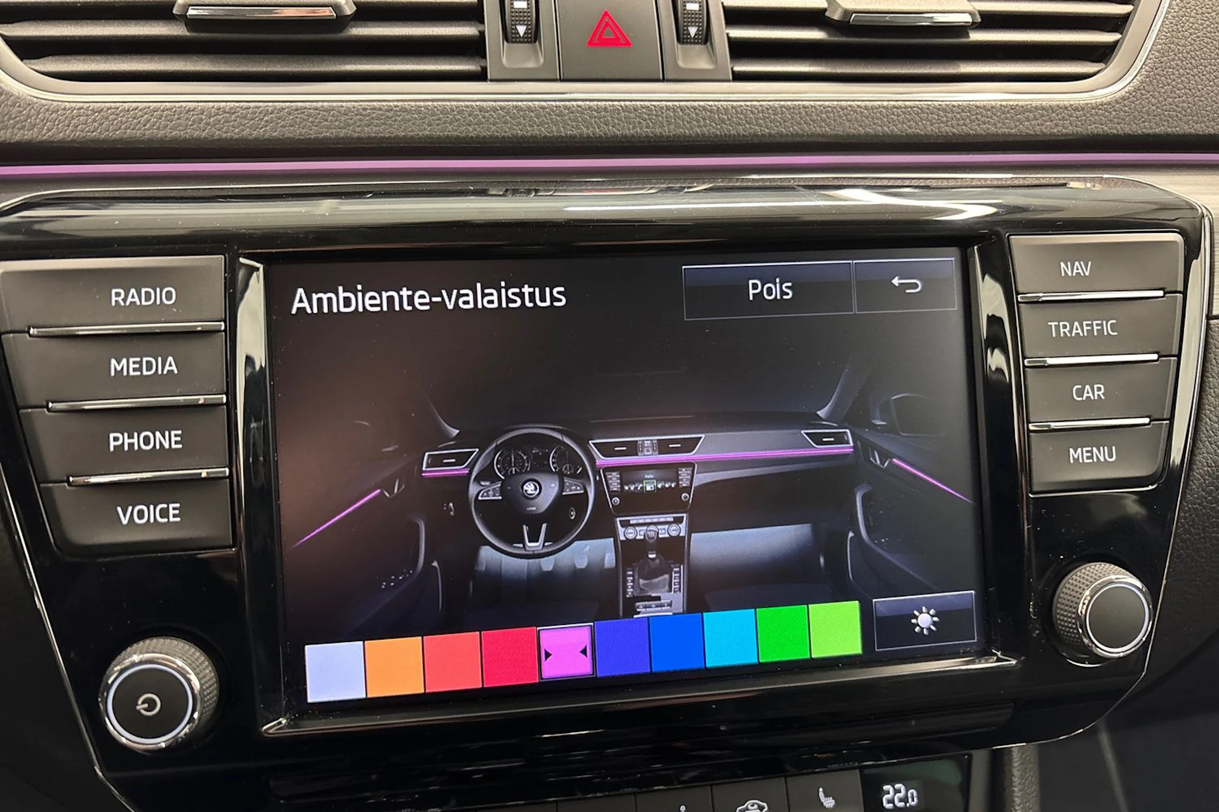 ruskea (beige) Skoda Superb 2017 kuva 28.