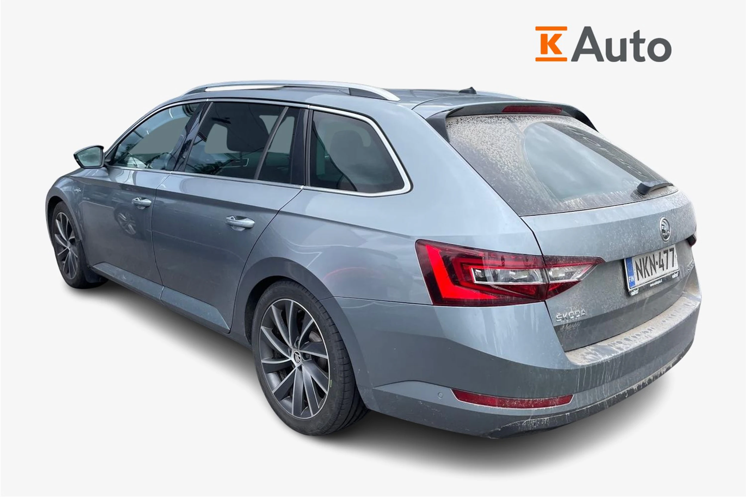 harmaa Skoda Superb 2017 kuva 2.