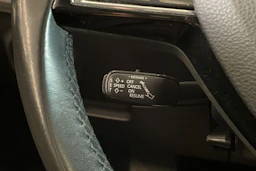 harmaa Skoda Superb 2017 kuva 17.