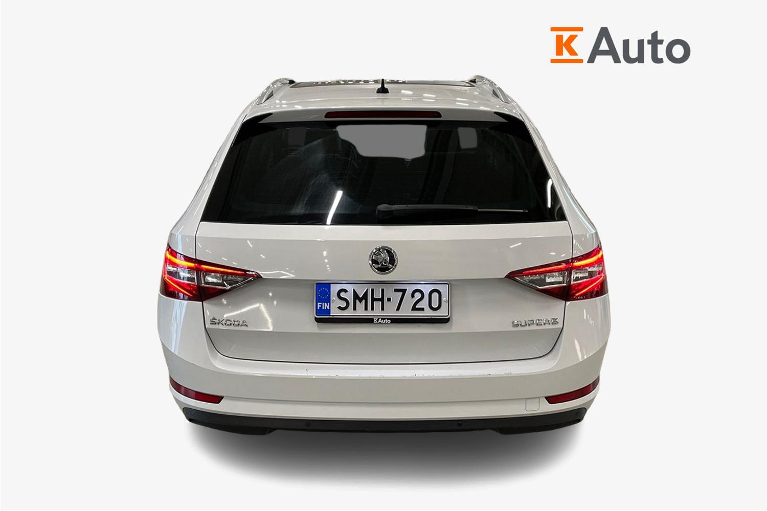 Skoda Superb 2017, kuva 3/36