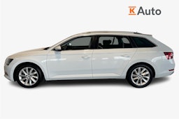 valkoinen Skoda Superb 2017 kuva 6.