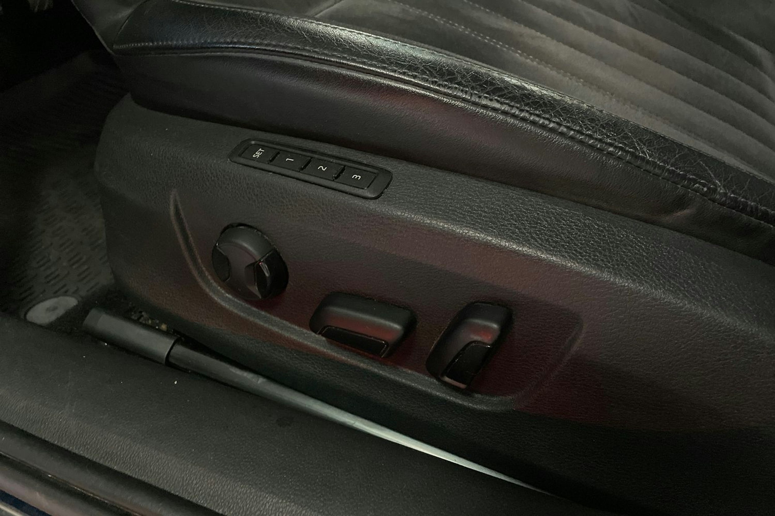 Sininen Skoda Superb 2017 kuva 27.