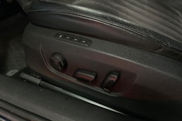 Sininen Skoda Superb 2017 kuva 27.