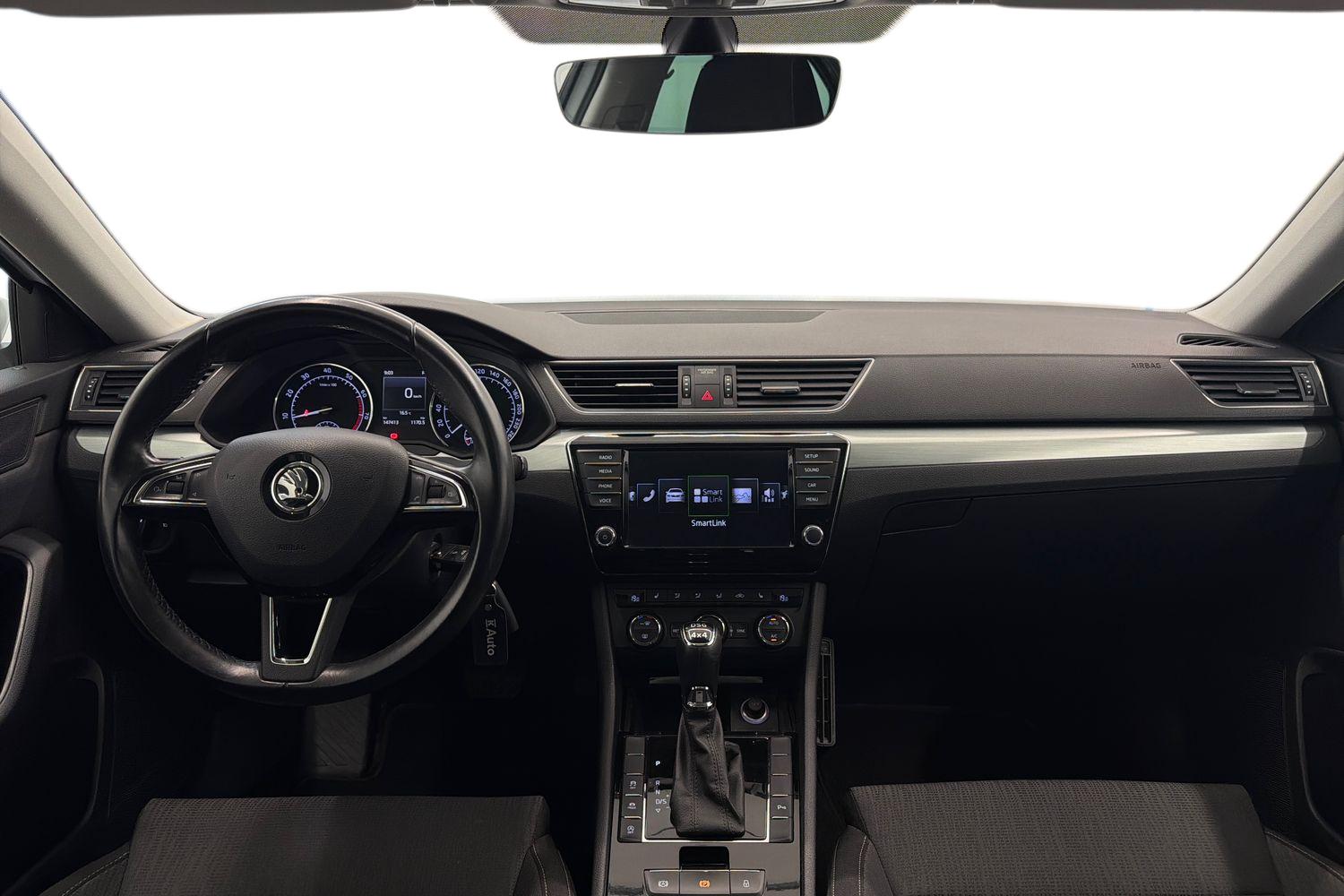 Skoda Superb 2017, kuva 7/30