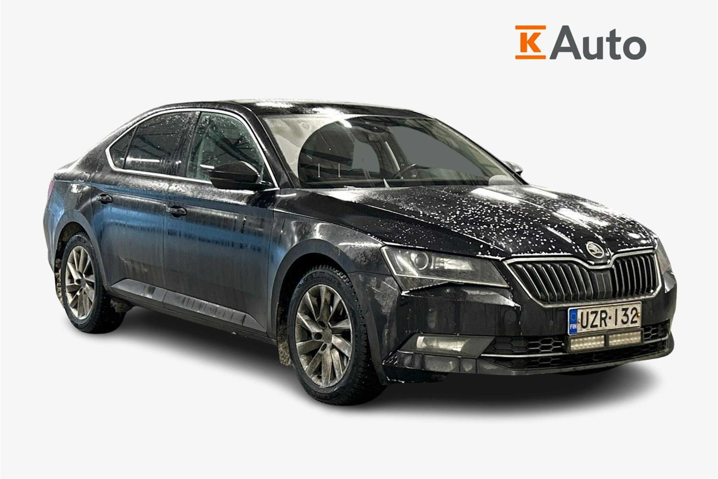 musta Skoda Superb 2017 kuva 1.