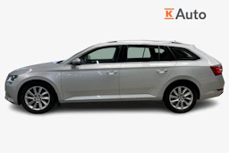 harmaa Skoda Superb 2017 kuva 5.