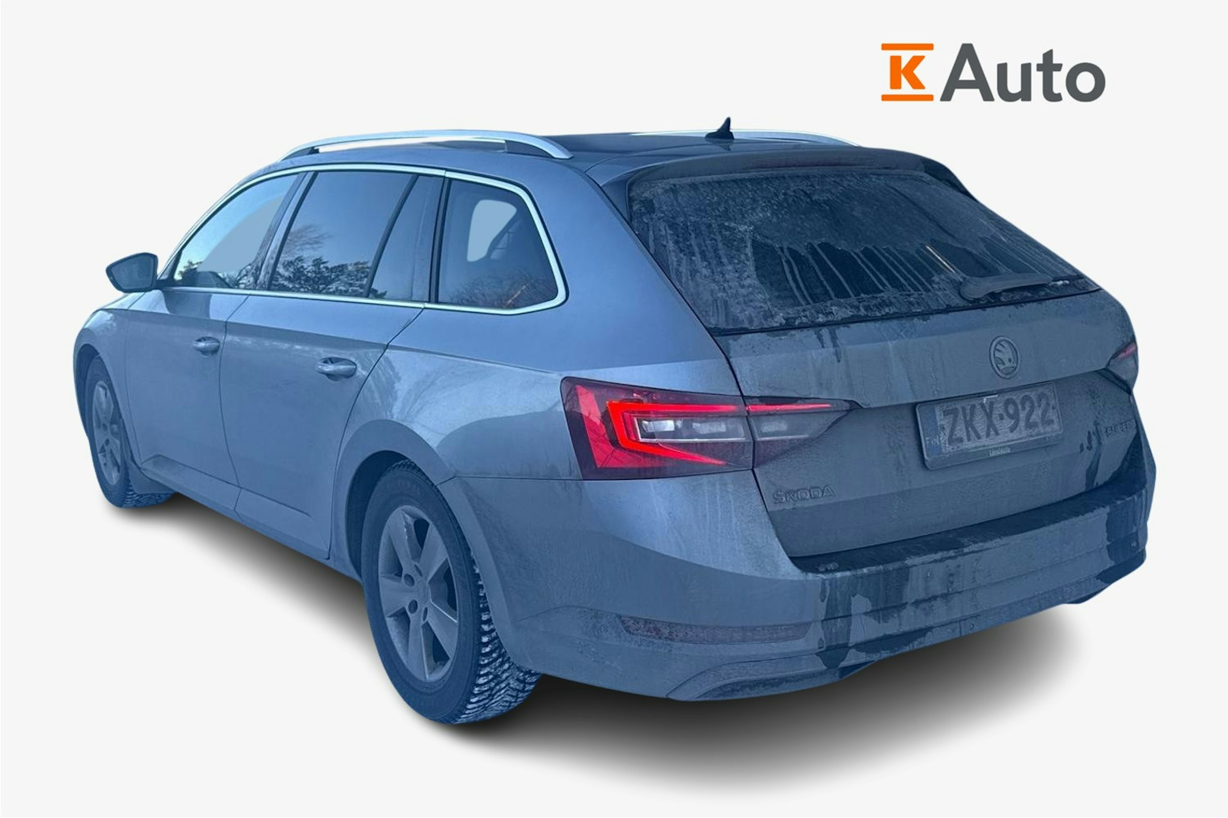 harmaa Skoda Superb 2017 kuva 2.