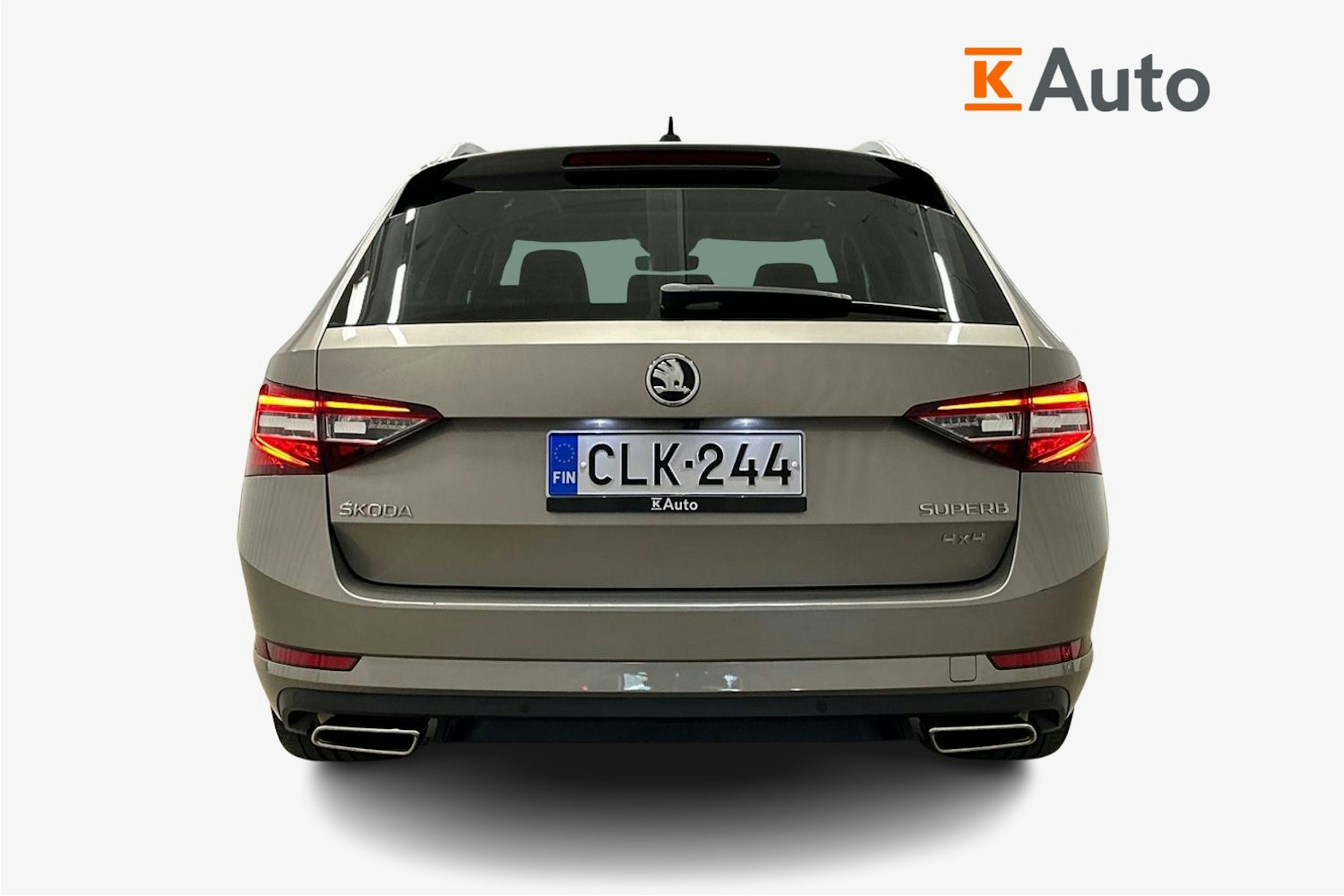 Ruskea (beige) Skoda Superb 2018 kuva 3.