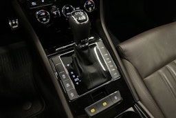 Ruskea (beige) Skoda Superb 2018 kuva 25.
