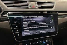 Ruskea (beige) Skoda Superb 2018 kuva 32.