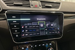 Ruskea (beige) Skoda Superb 2018 kuva 37.