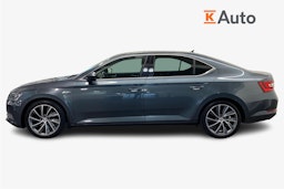 harmaa Skoda Superb 2018 kuva 6.