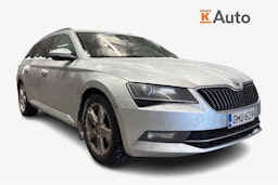 Harmaa Skoda Superb 2018 kuva 1.