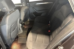 ruskea (beige) Skoda Superb 2018 kuva 10.