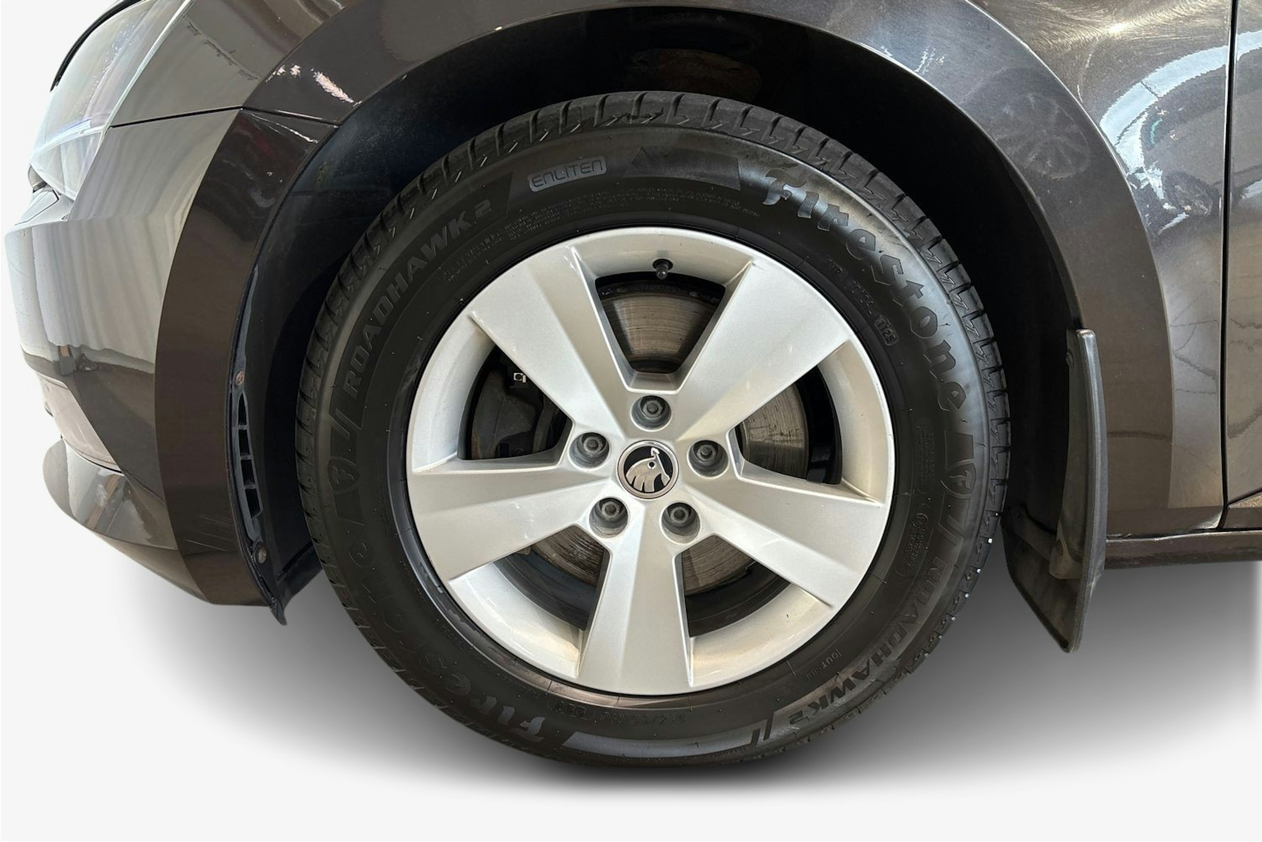 ruskea (beige) Skoda Superb 2018 kuva 11.